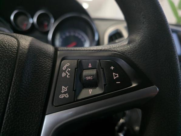 Opel Astra J с пробегом 2010 года, цена 649 000 рублей, 270033 км, хэтчбек, Автокод Объявления