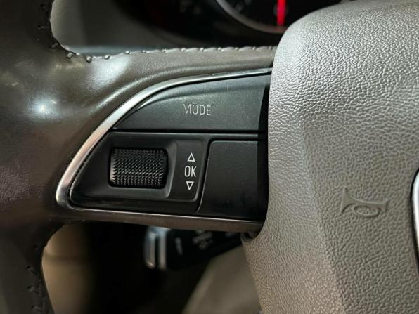 Audi Q5 I (8R) Рестайлинг с пробегом 2013 года, цена 1 599 000 рублей, 226925 км, внедорожник, Автокод Объявления