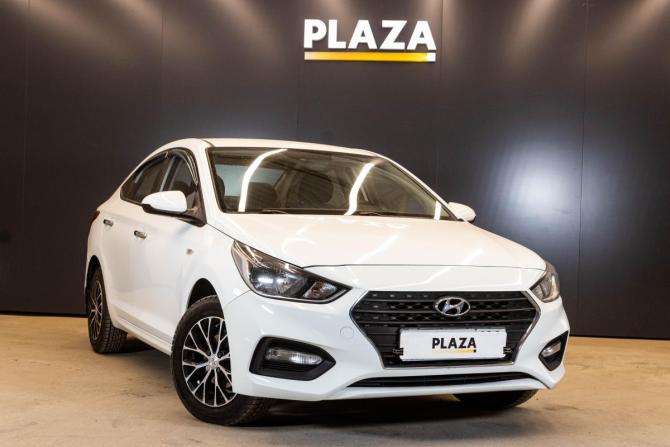 Hyundai Solaris II с пробегом 2018 года, цена 1 082 000 рублей, 104531 км, седан, Автокод Объявления