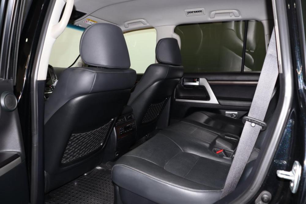 Toyota Land Cruiser 200 Series Рестайлинг 2 Сургут  - изображение 35