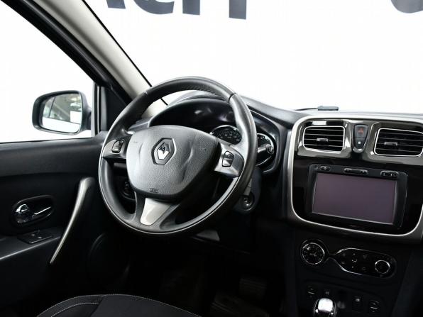 Renault Sandero II с пробегом 2015 года, цена 967 000 рублей, 94623 км, хэтчбек, Автокод Объявления
