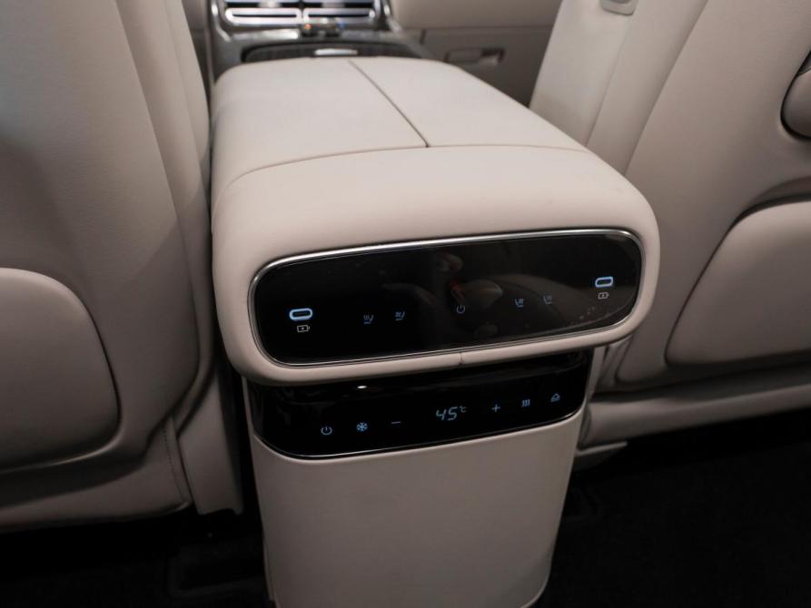 Geely Galaxy M9 Москва  - изображение 19