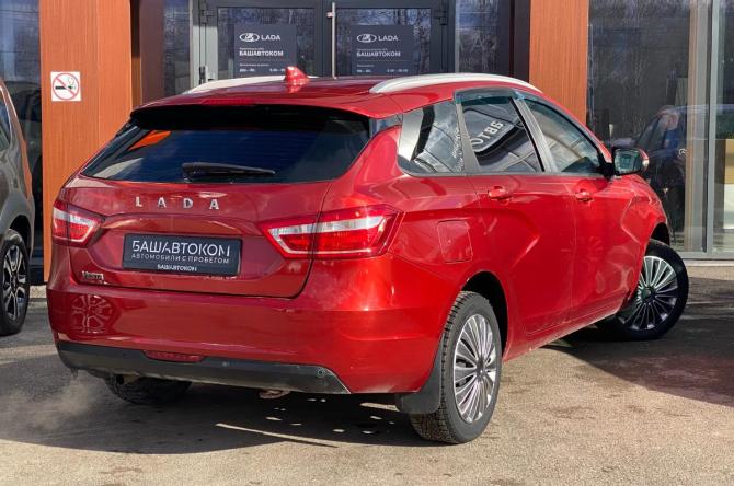 Lada (ВАЗ) Vesta I с пробегом 2019 года, цена 890 000 рублей, 95425 км, универсал, Автокод Объявления