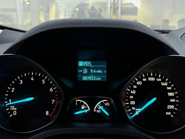 Ford Kuga II Рестайлинг с пробегом 2018 года, цена 1 830 000 рублей, 87813 км, внедорожник, Автокод Объявления
