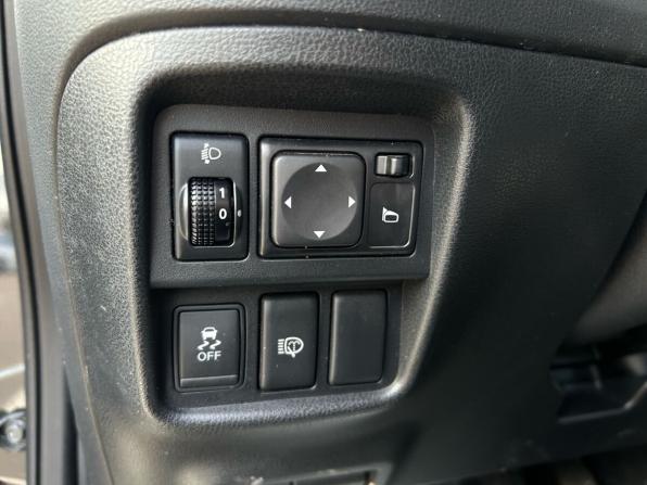 Nissan Juke I с пробегом 2011 года, цена 1 030 000 рублей, 112629 км, внедорожник, Автокод Объявления