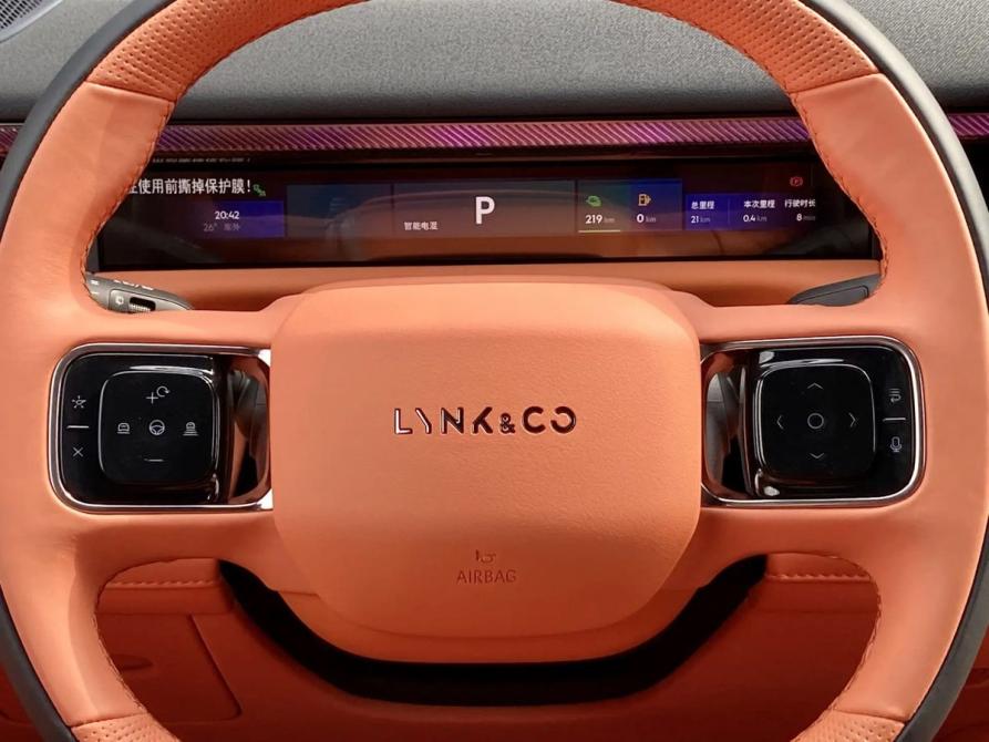 Lynk &amp; Co 900 Санкт-Петербург  - изображение 9
