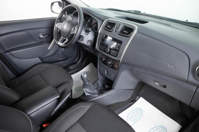Renault Logan II Рестайлинг с пробегом 2020 года, цена 1 129 000 рублей, 58289 км, седан, Автокод Объявления