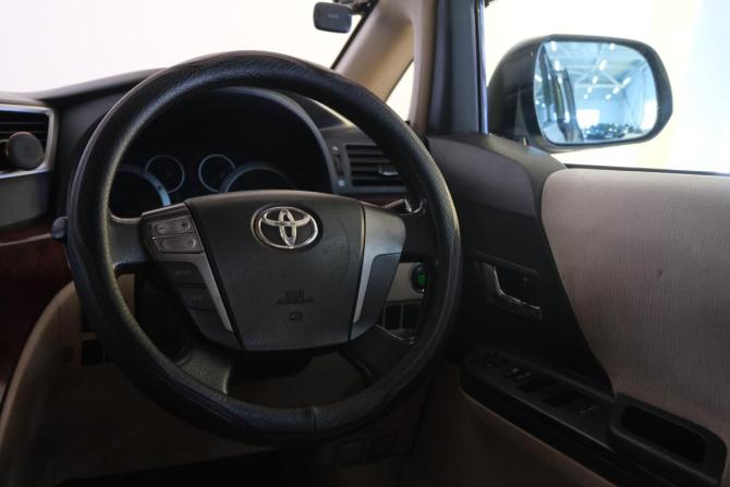 Toyota Alphard I с пробегом 2009 года, цена 2 399 000 рублей, 226000 км, минивэн, Автокод Объявления