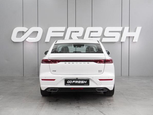 FAW Bestune B70 I с пробегом 2024 года, цена 1 999 000 рублей, 56 км, лифтбек, Автокод Объявления
