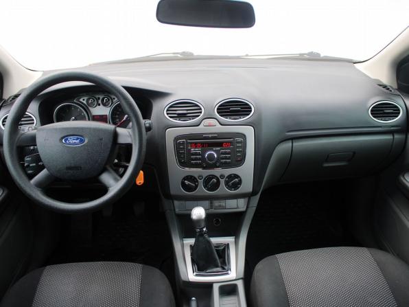 Ford Focus II Рестайлинг с пробегом 2011 года, цена 419 000 рублей, 238876 км, хэтчбек, Автокод Объявления