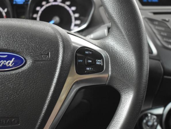 Ford Fiesta Mk6 Рестайлинг с пробегом 2015 года, цена 649 900 рублей, 148805 км, хэтчбек, Автокод Объявления