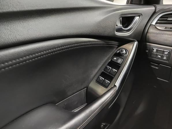 Mazda 6 III (GJ) Рестайлинг с пробегом 2016 года, цена 1 610 000 рублей, 254107 км, седан, Автокод Объявления