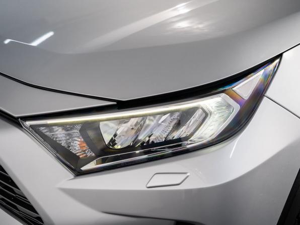 Toyota RAV4 V (XA50) с пробегом 2021 года, цена 3 450 500 рублей, 133897 км, внедорожник, Автокод Объявления