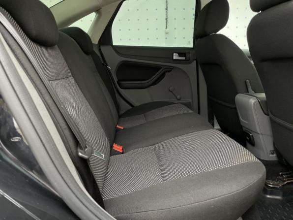 Ford Focus II Рестайлинг с пробегом 2011 года, цена 849 000 рублей, 117123 км, седан, Автокод Объявления