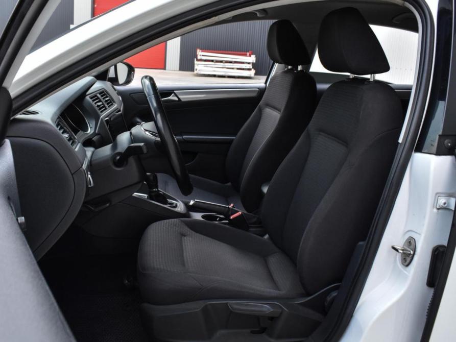 Volkswagen Jetta VI Рестайлинг Краснодар  - изображение 10