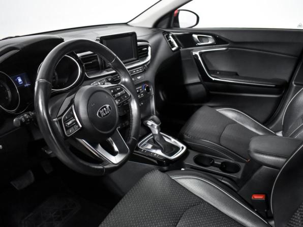 Kia Ceed III с пробегом 2019 года, цена 1 633 500 рублей, 97370 км, хэтчбек, Автокод Объявления