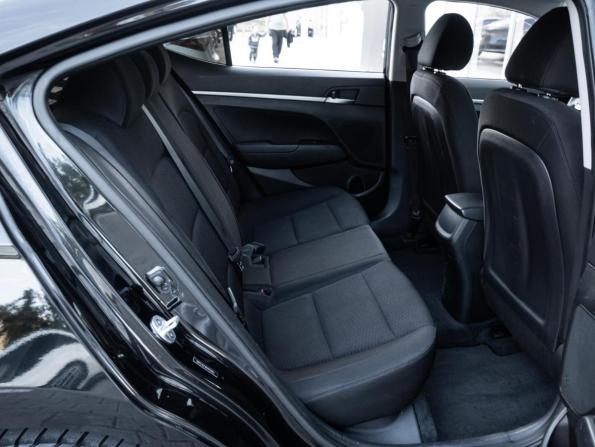 Hyundai Elantra VI (AD) Рестайлинг с пробегом 2018 года, цена 1 113 000 рублей, 171002 км, седан, Автокод Объявления
