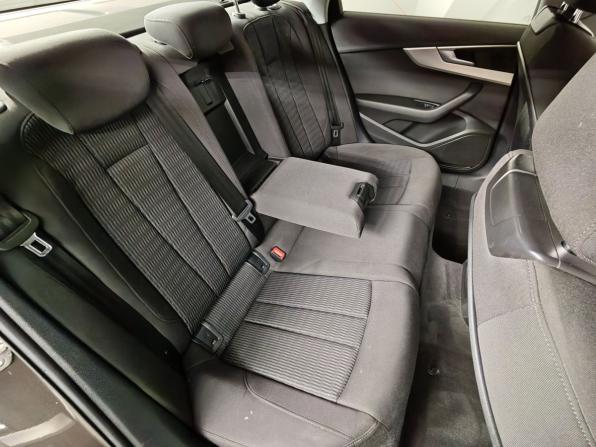 Audi A4 V (B9) с пробегом 2016 года, цена 1 691 000 рублей, 174582 км, седан, Автокод Объявления