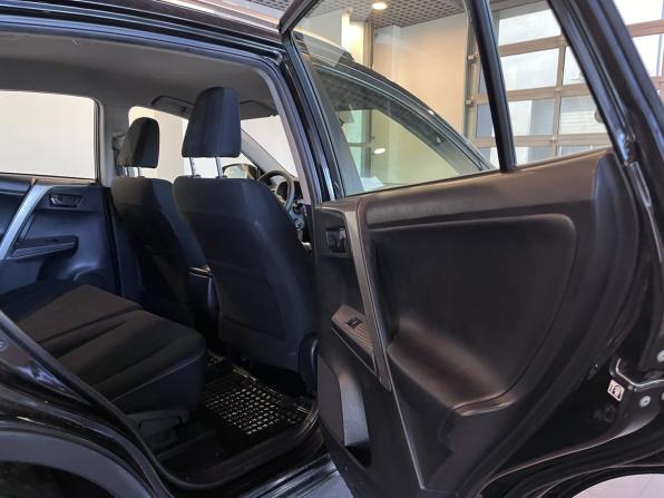 Toyota RAV4 IV (XA40) с пробегом 2015 года, цена 1 900 000 рублей, 240886 км, внедорожник, Автокод Объявления