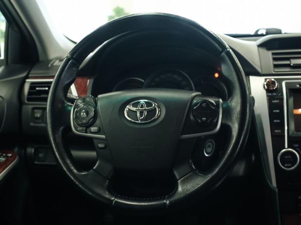 Toyota Camry VII (XV50) с пробегом 2013 года, цена 1 800 000 рублей, 156777 км, седан, Автокод Объявления