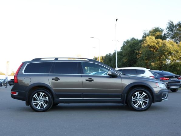 Volvo XC70 II с пробегом 2011 года, цена 1 380 000 рублей, 282486 км, универсал, Автокод Объявления