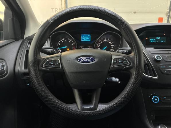 Ford Focus III Рестайлинг с пробегом 2017 года, цена 960 000 рублей, 111000 км, хэтчбек, Автокод Объявления