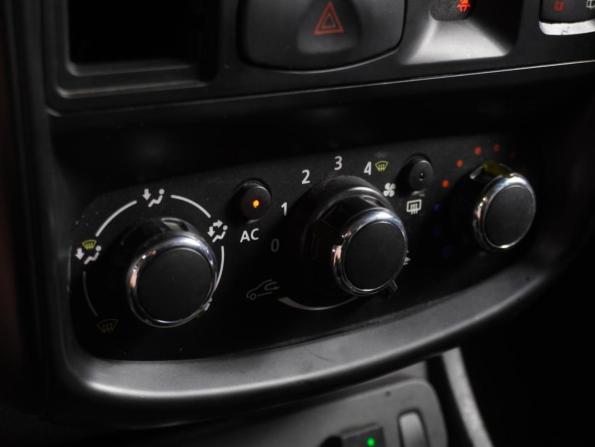 Renault Duster I с пробегом 2013 года, цена 739 000 рублей, 176838 км, внедорожник, Автокод Объявления