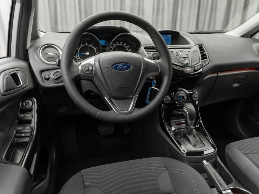 Ford Fiesta Mk6 Рестайлинг Москва  - изображение 7