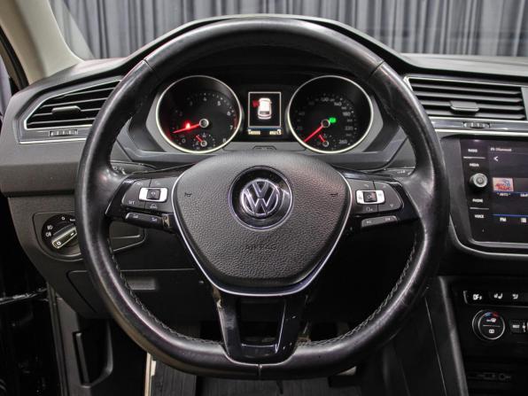 Volkswagen Tiguan II с пробегом 2018 года, цена 2 598 000 рублей, 145553 км, внедорожник, Автокод Объявления