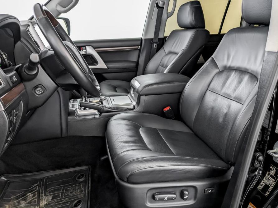 Toyota Land Cruiser 200 Series Рестайлинг 2 Москва  - изображение 22