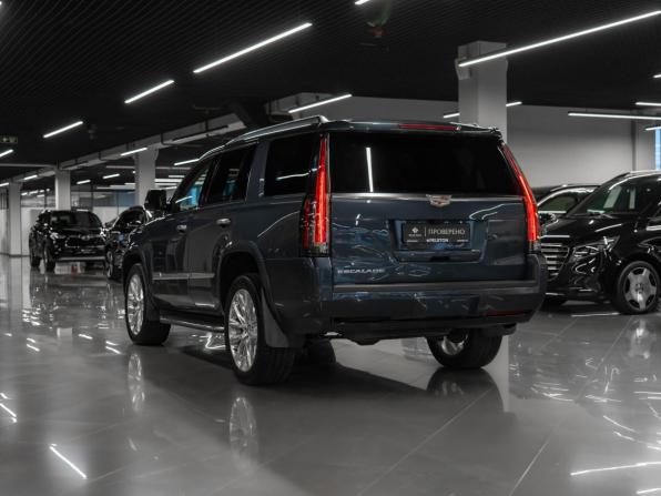 Cadillac Escalade IV с пробегом 2019 года, цена 4 700 000 рублей, 147164 км, внедорожник, Автокод Объявления