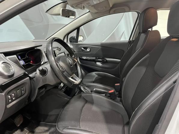 Renault Kaptur I Рестайлинг с пробегом 2021 года, цена 1 545 000 рублей, 159815 км, внедорожник, Автокод Объявления