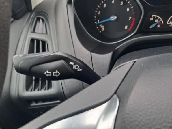 Ford Focus III с пробегом 2013 года, цена 900 000 рублей, 93835 км, хэтчбек, Автокод Объявления