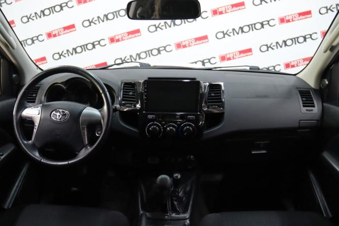 Toyota Hilux VII Рестайлинг с пробегом 2014 года, цена 2 095 170 рублей, 130612 км, пикап, Автокод Объявления