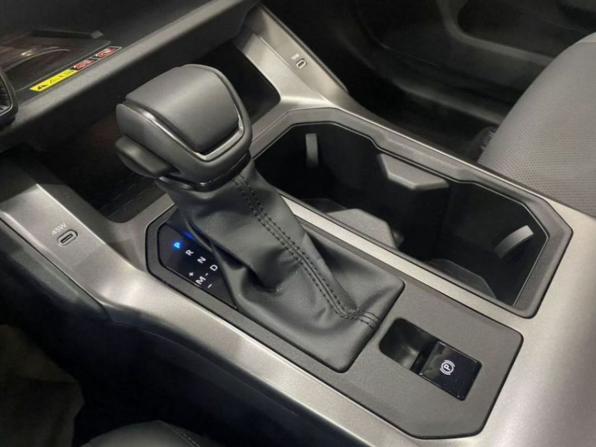Новый Toyota RAV4 VI (XA60) 2026 года, цена 4 239 000 рублей, внедорожник, Автокод Объявления