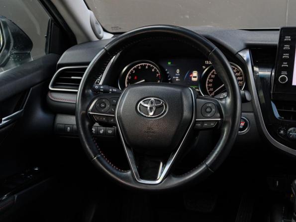 Toyota Camry VIII (XV70) Рестайлинг с пробегом 2021 года, цена 3 499 000 рублей, 79150 км, седан, Автокод Объявления