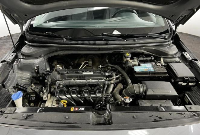 Hyundai Solaris II Рестайлинг с пробегом 2021 года, цена 1 000 000 рублей, 255535 км, седан, Автокод Объявления
