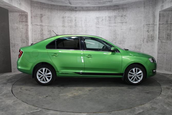 Skoda Rapid I Рестайлинг с пробегом 2017 года, цена 1 395 000 рублей, 104173 км, лифтбек, Автокод Объявления