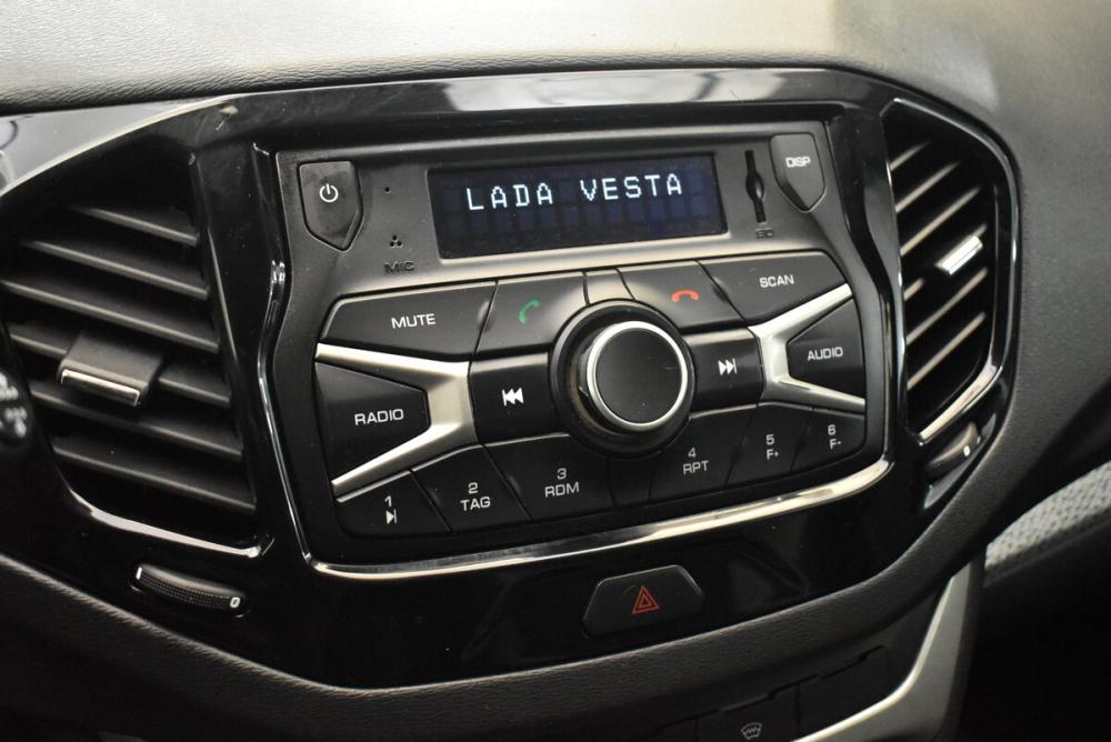 Lada (ВАЗ) Vesta I Москва  - изображение 7