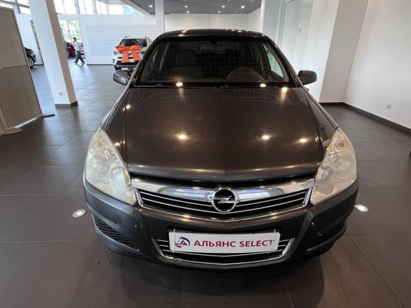 Opel Astra H Рестайлинг с пробегом 2008 года, цена 362 000 рублей, 301085 км, седан, Автокод Объявления