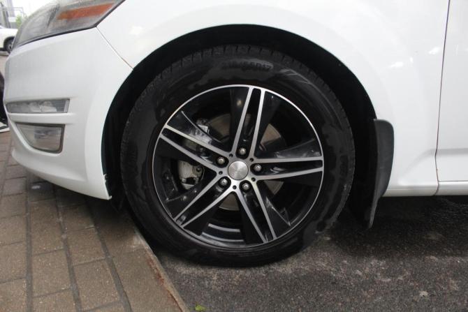 Ford Mondeo IV Рестайлинг с пробегом 2012 года, цена 1 070 000 рублей, 216220 км, седан, Автокод Объявления
