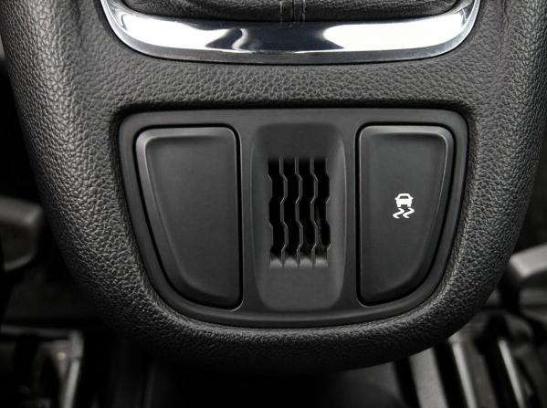 Opel Zafira C с пробегом 2012 года, цена 990 000 рублей, 185000 км, минивэн, Автокод Объявления