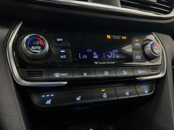 Hyundai Santa Fe IV с пробегом 2019 года, цена 3 450 000 рублей, 118556 км, внедорожник, Автокод Объявления