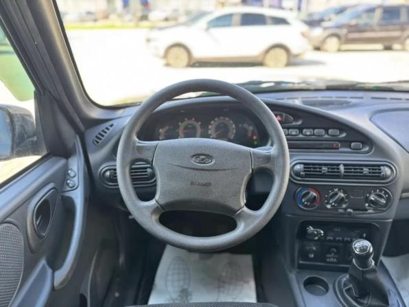 Lada (ВАЗ) Niva Travel I с пробегом 2022 года, цена 975 000 рублей, 29000 км, внедорожник, Автокод Объявления