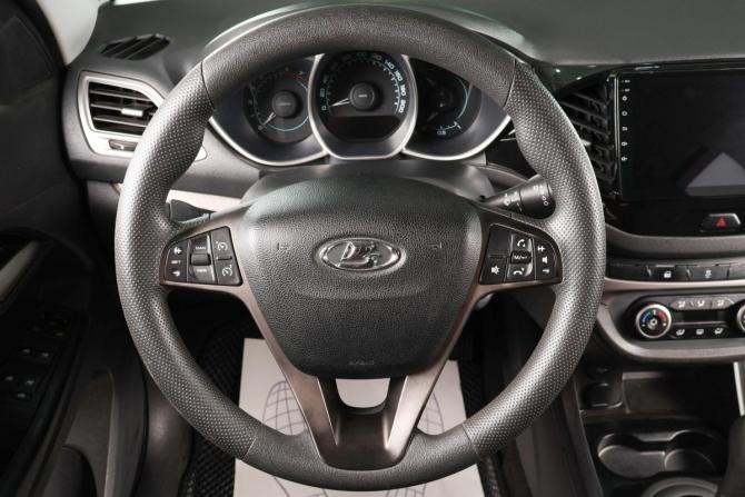 Lada (ВАЗ) Vesta I с пробегом 2016 года, цена 739 000 рублей, 130000 км, седан, Автокод Объявления