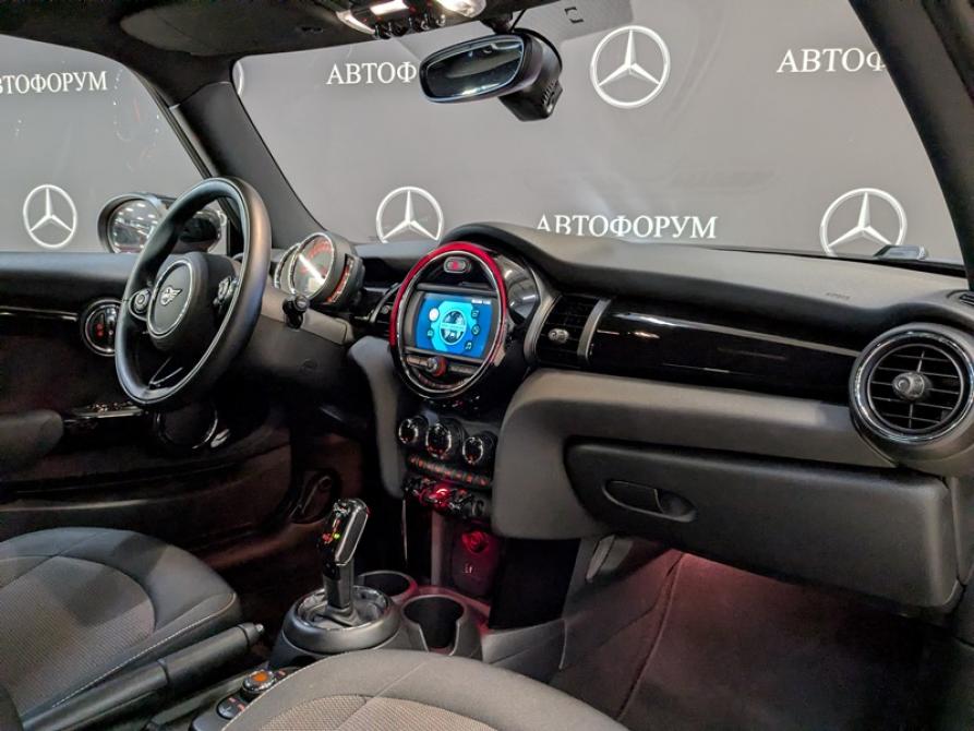 Mini Hatch III (F55/F56) Рестайлинг Москва  - изображение 16