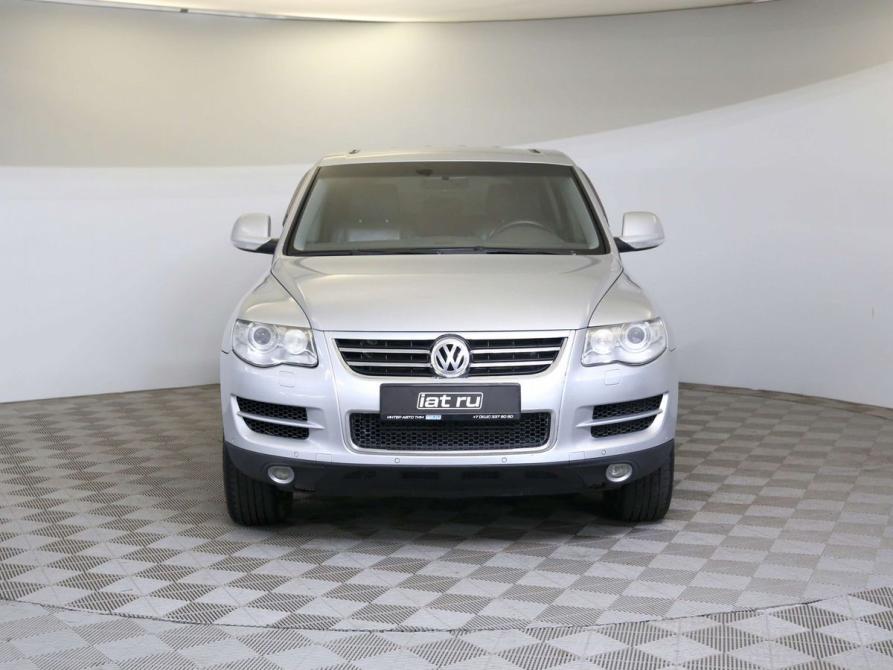 Volkswagen Touareg I Рестайлинг Санкт-Петербург  - изображение 2