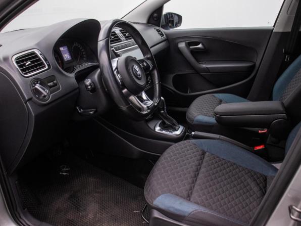 Volkswagen Polo V Рестайлинг с пробегом 2019 года, цена 1 150 000 рублей, 214931 км, седан, Автокод Объявления