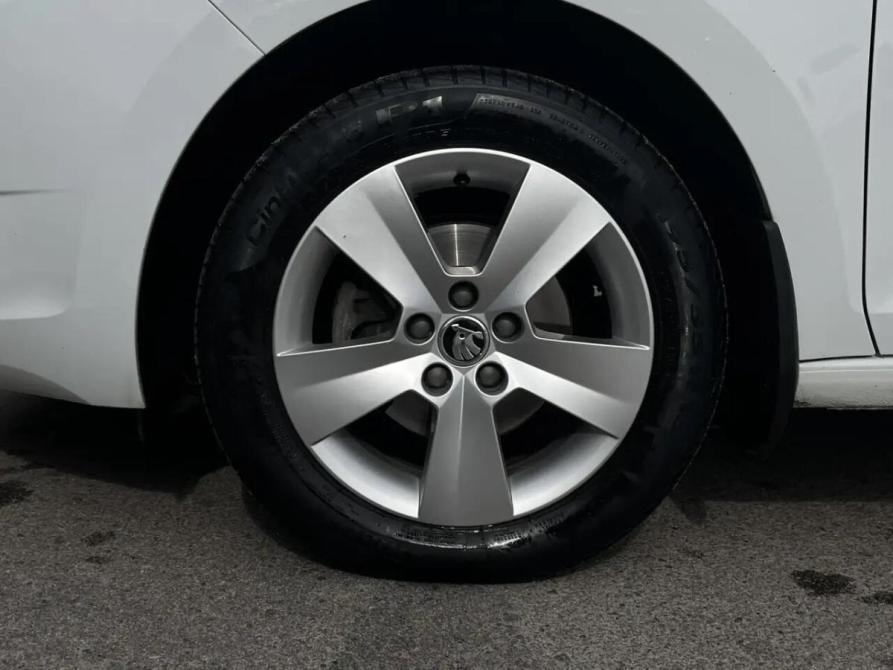 Skoda Rapid I Рестайлинг Воронеж  - изображение 7