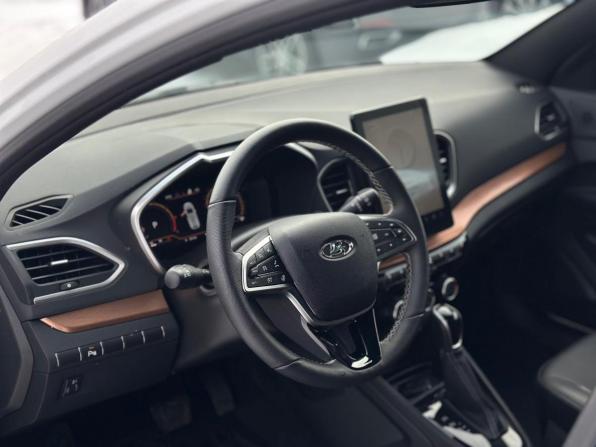 Lada (ВАЗ) Vesta I Рестайлинг (NG) с пробегом 2024 года, цена 2 020 000 рублей, 1008 км, седан, Автокод Объявления